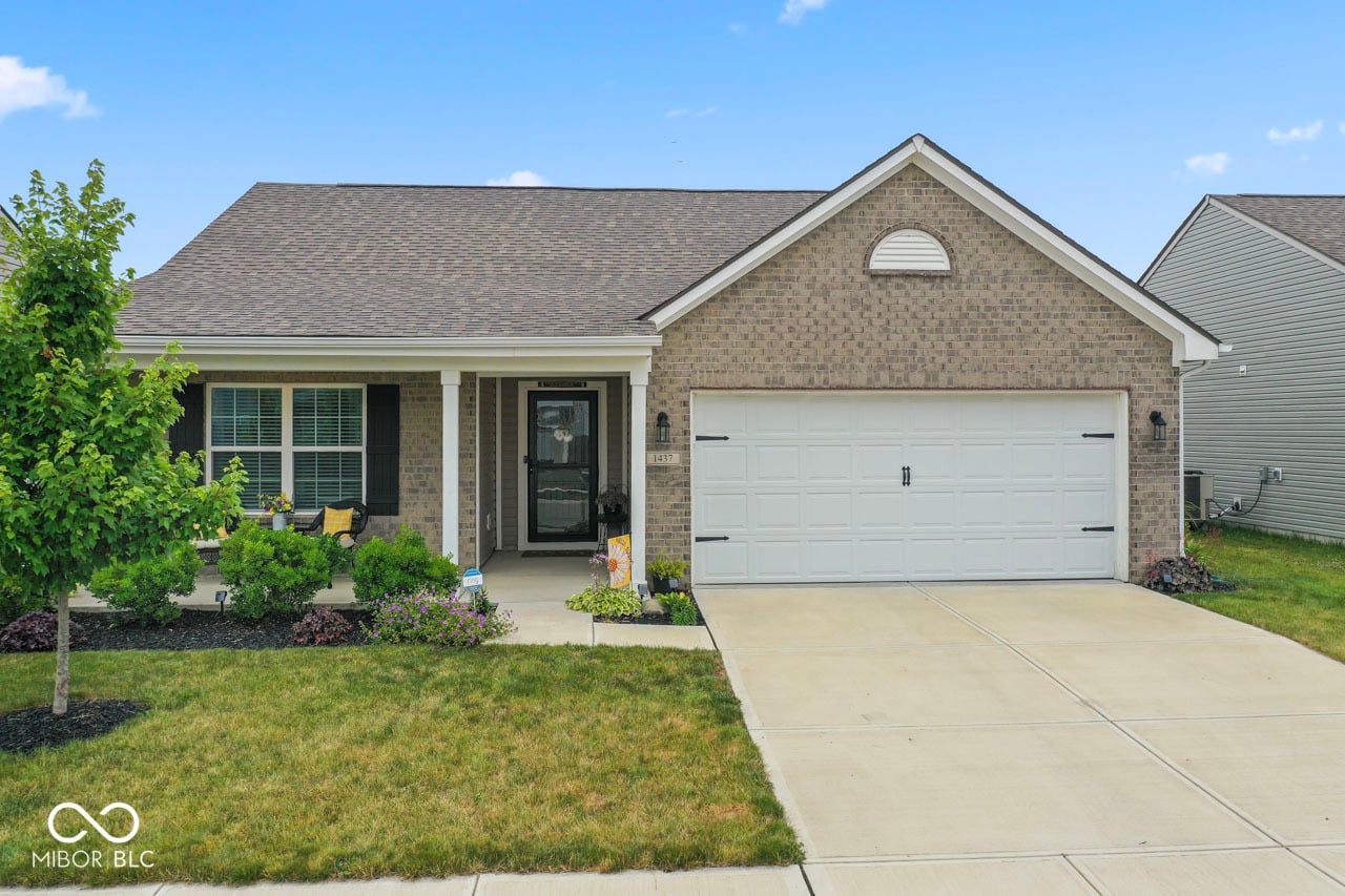Photo of 1437 Bigleaf Drive, Sheridan, IN