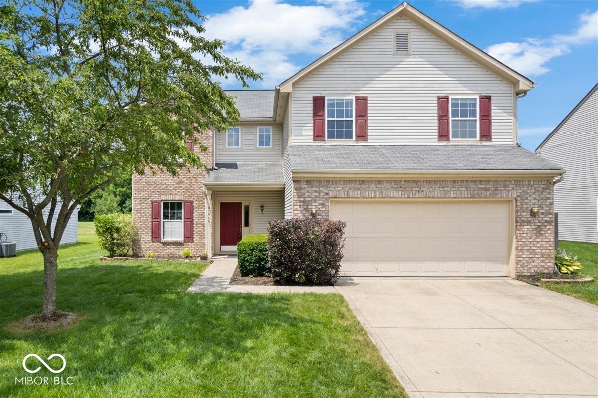 Photo of 10796 Trailwood Drive, Fishers, IN