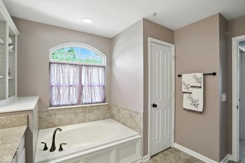 Photo of 13034 Blalock Drive, Fishers, IN