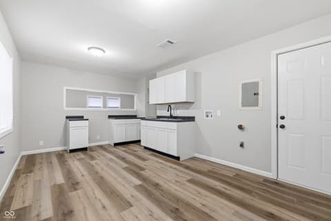 Photo of 1654 E Bradbury Avenue, Indianapolis, IN