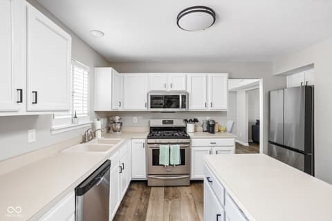 Photo of 14184 Dickinson Court, Fishers, IN