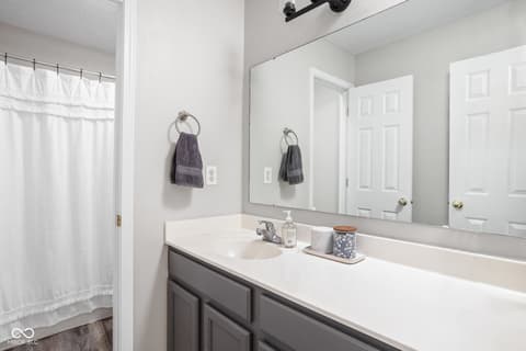 Photo of 14184 Dickinson Court, Fishers, IN