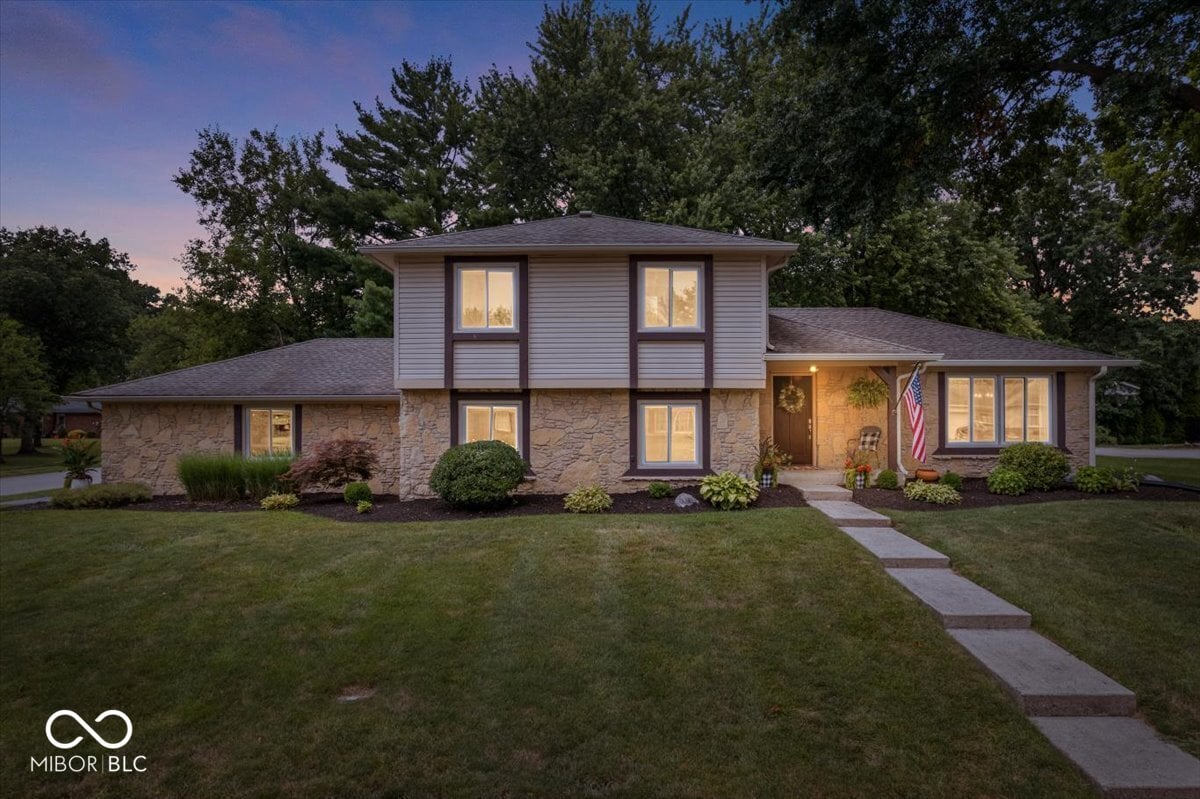 Photo of 10710 Braewick Drive, Carmel, IN