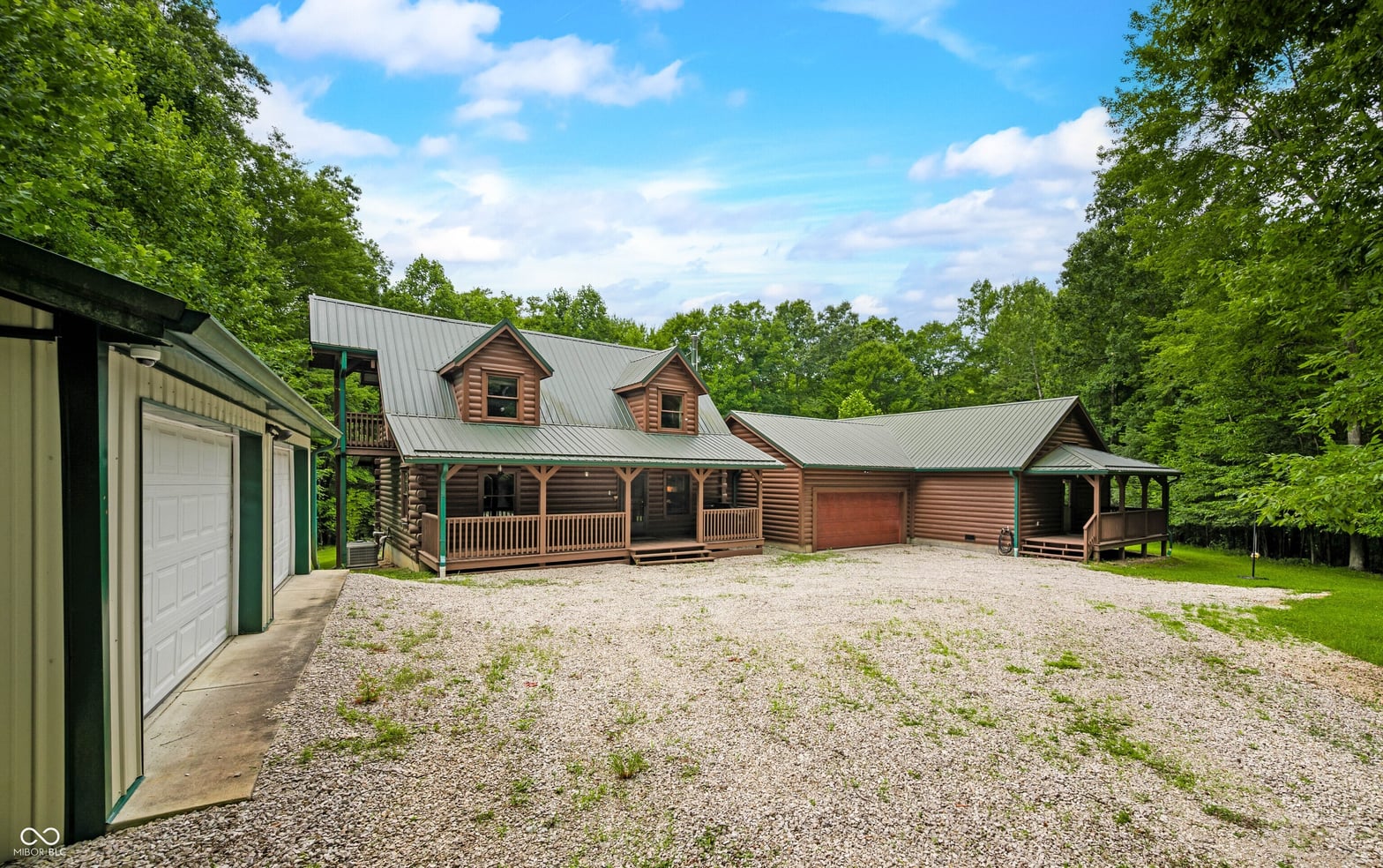 Front exterior at 4125 Plum Creek Road, Nashville, IN