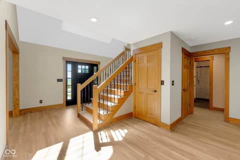 Stairs — 4680 S 1000 W, Rensselaer, IN