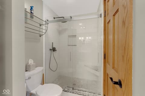 Bathroom at 4680 S 1000 W, Rensselaer, IN