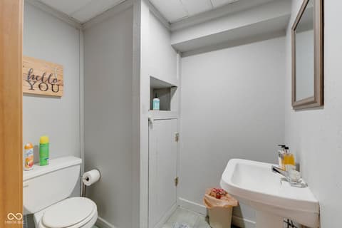 Bathroom at 4680 S 1000 W, Rensselaer, IN