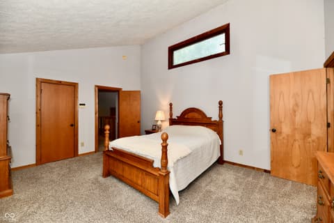 Photo of 5202 Hill Valley Drive, Pittsboro, IN