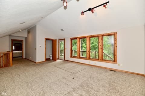 Photo of 5202 Hill Valley Drive, Pittsboro, IN
