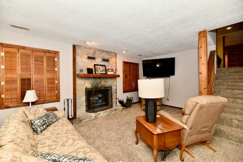 Photo of 5202 Hill Valley Drive, Pittsboro, IN
