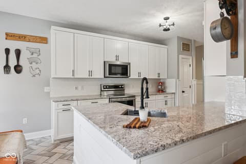 Photo of 15273 Smithfield Drive, Westfield, IN