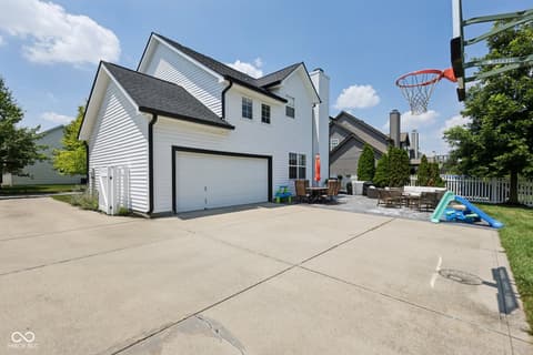 Photo of 15273 Smithfield Drive, Westfield, IN