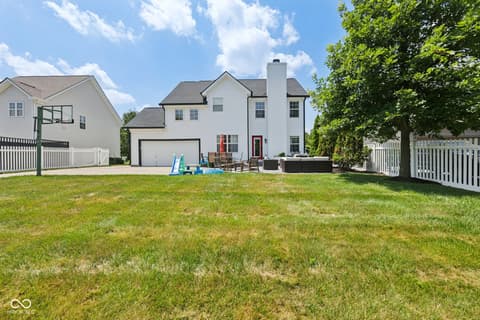 Photo of 15273 Smithfield Drive, Westfield, IN