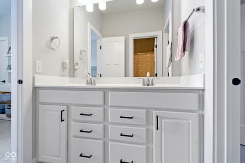 Photo of 18284 Birdview Court, Westfield, IN
