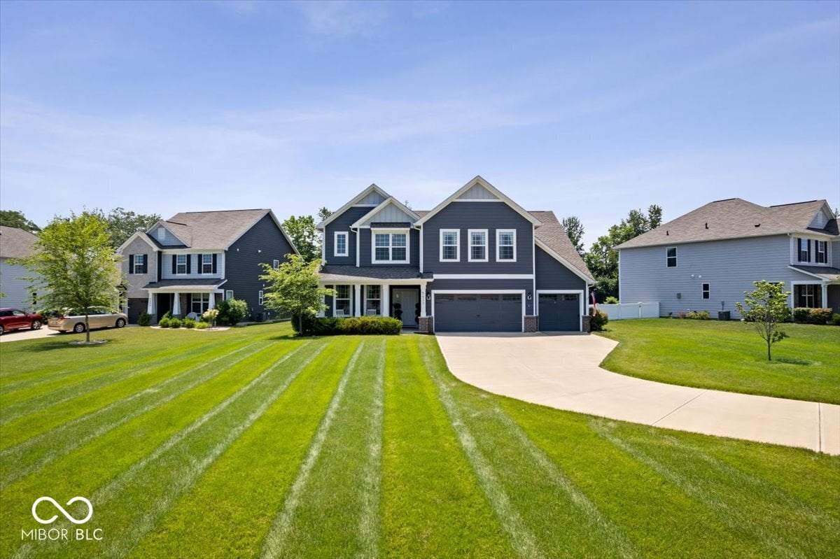 Photo of 5623 Mahogany Drive, Noblesville, IN