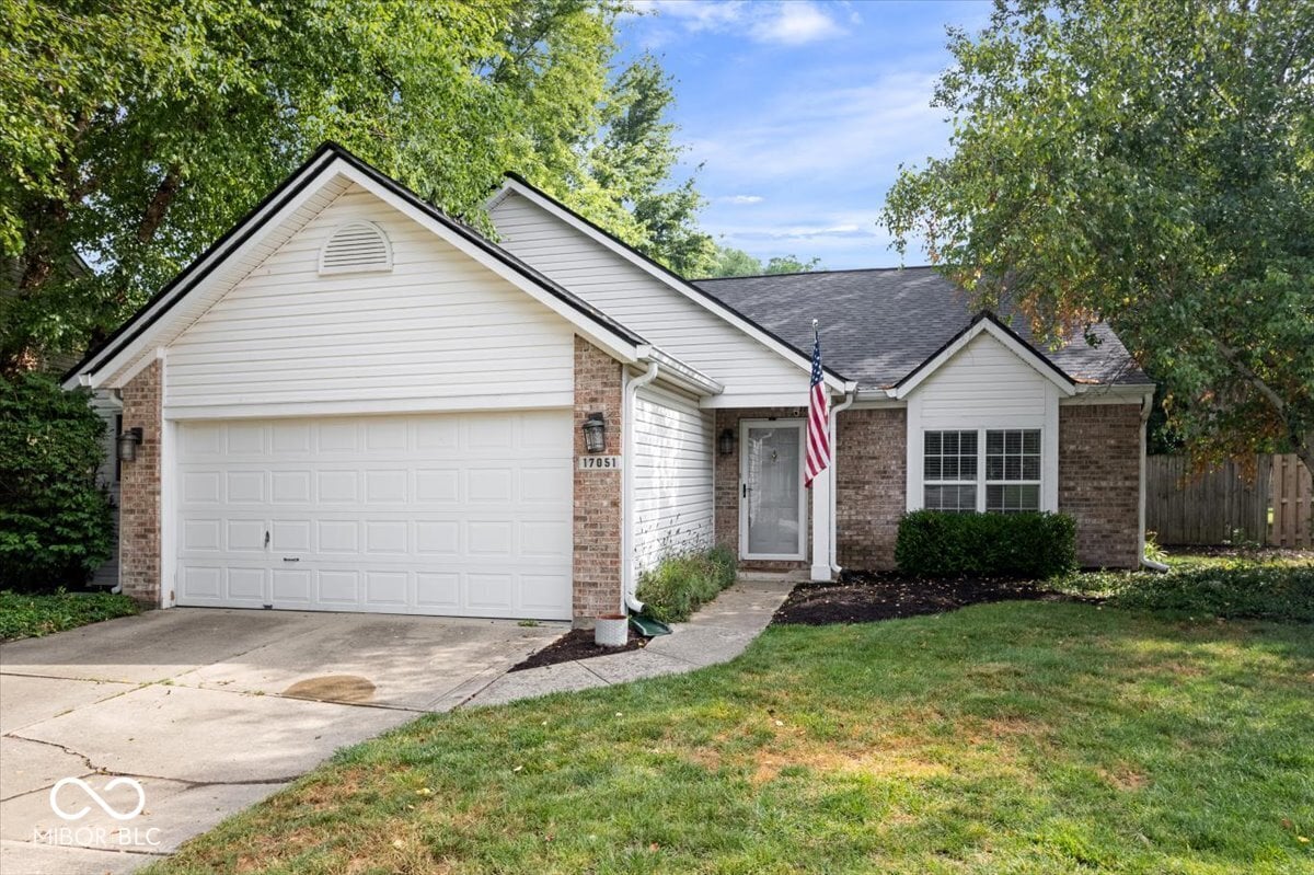 Photo of 17051 Newberry Lane, Westfield, IN