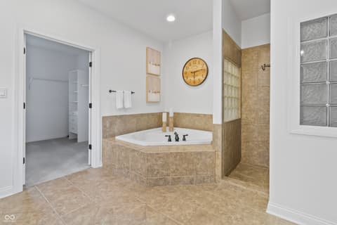 Photo of 9877 Wading Crane Avenue, Fishers, IN