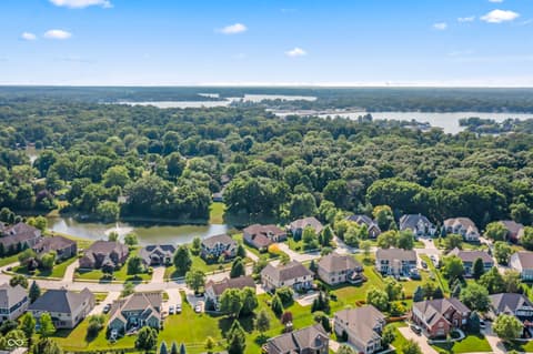 Photo of 9877 Wading Crane Avenue, Fishers, IN