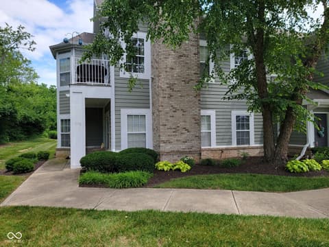 Front exterior at 1096 Shadow Ridge Road, Carmel, IN