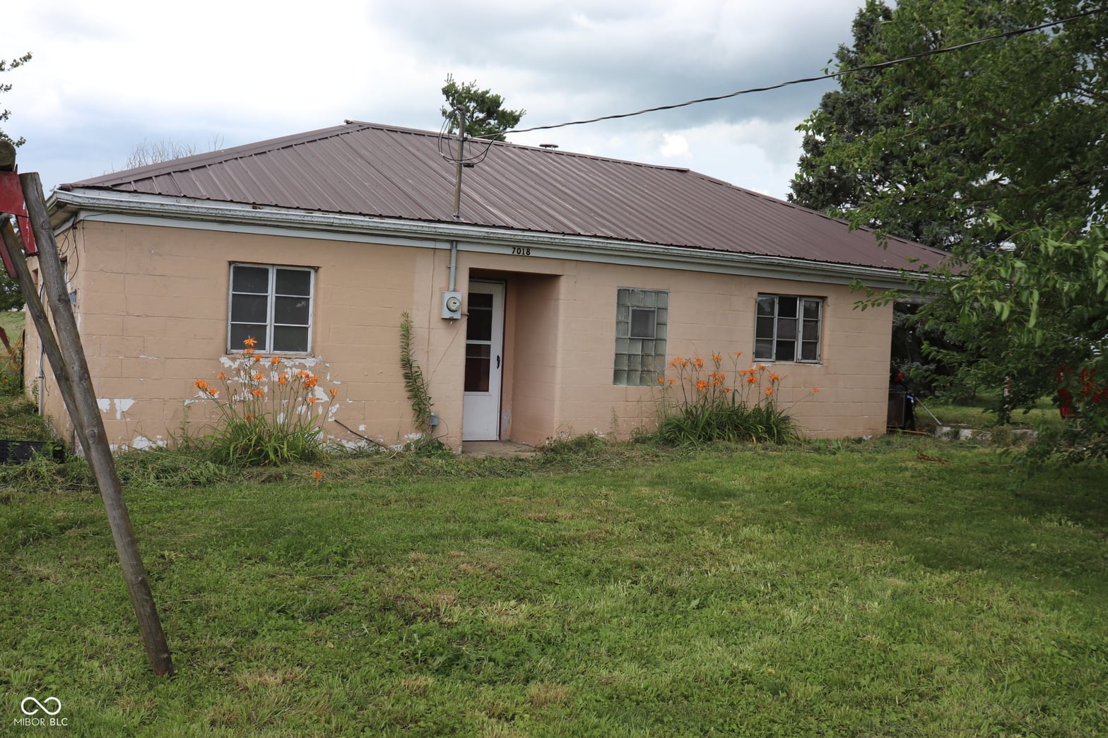 Photo of 7018 S County Road 430 W, Frankfort, IN