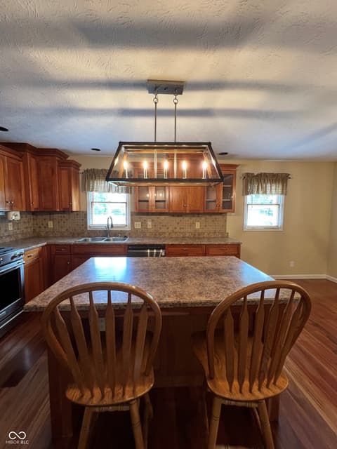Photo of 2018 Elizaville Road, Lebanon, IN