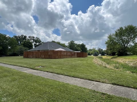Photo of 2018 Elizaville Road, Lebanon, IN