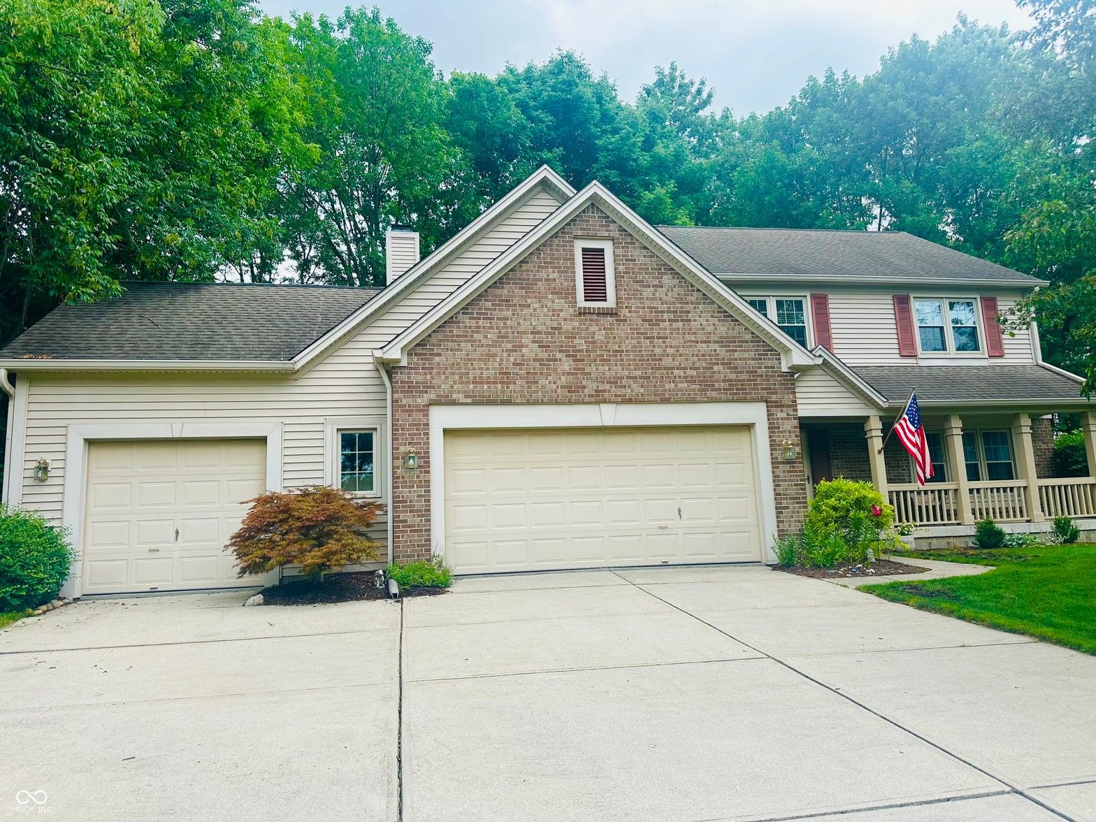 Front exterior at 9975 Woodstock Way, Fishers, IN