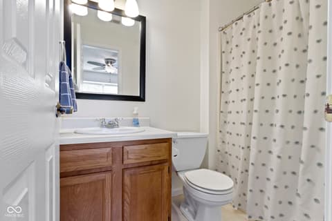 Photo of 12986 St Andrews Way, Fishers, IN