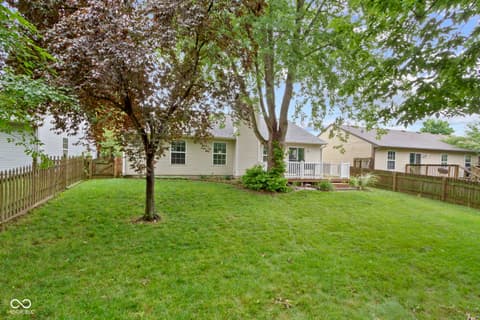 Photo of 12986 St Andrews Way, Fishers, IN