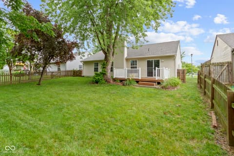 Photo of 12986 St Andrews Way, Fishers, IN