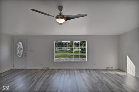 Foyer at 650 S Wildwood Drive, Cromwell, IN