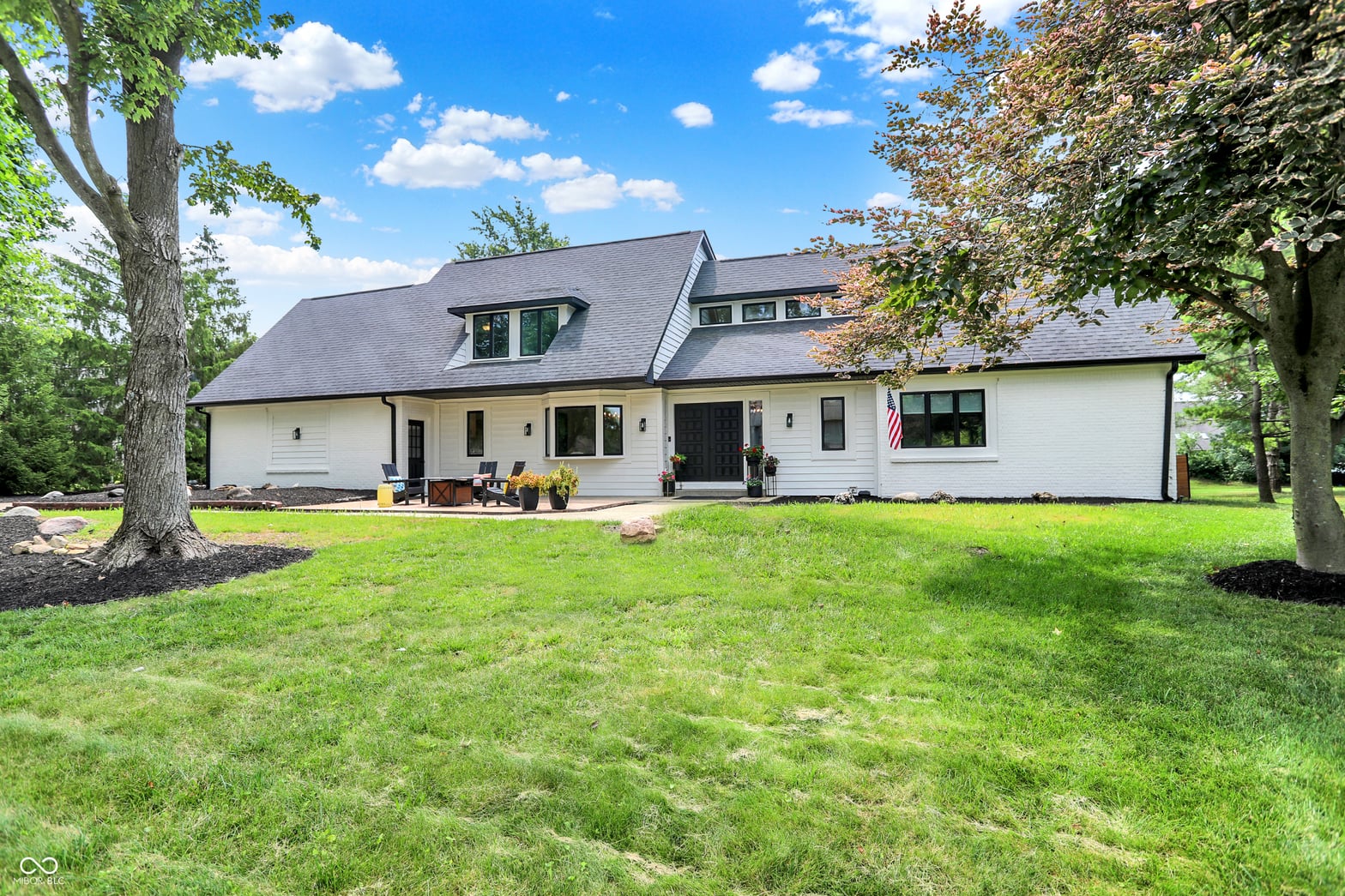 Photo of 5091 Woodfield Drive, Carmel, IN