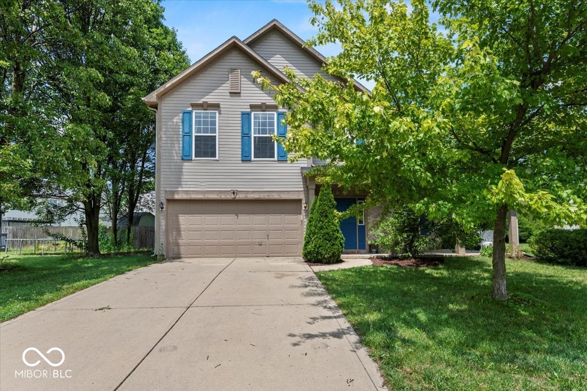 Front exterior at 10156 Bootham Close, Fishers, IN
