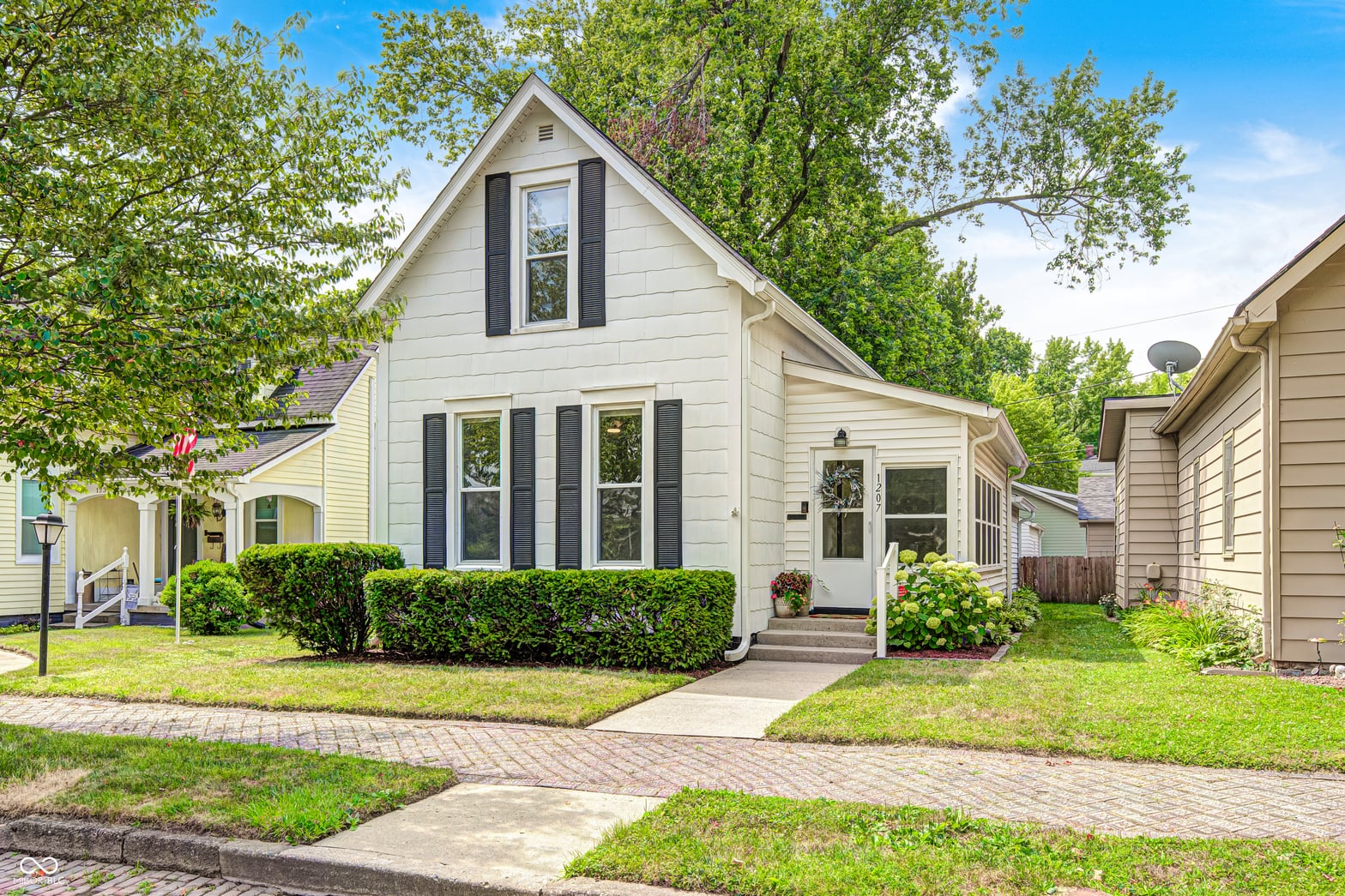 Front exterior at 1207 Clinton Street, Noblesville, IN