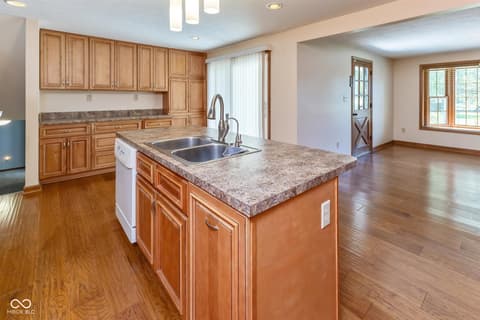 Photo of 11107 Eller Road, Fishers, IN