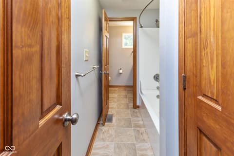 Photo of 11107 Eller Road, Fishers, IN