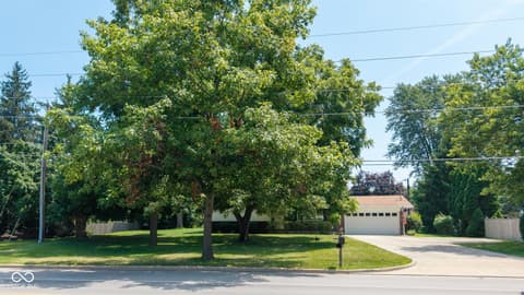 Photo of 11107 Eller Road, Fishers, IN