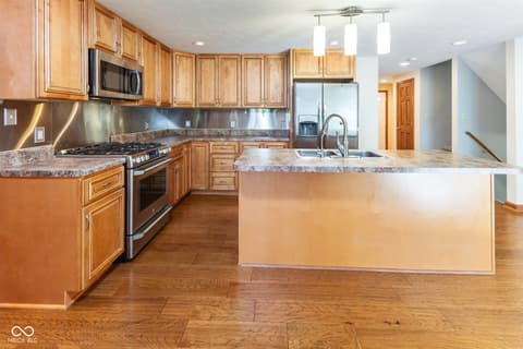 Photo of 11107 Eller Road, Fishers, IN