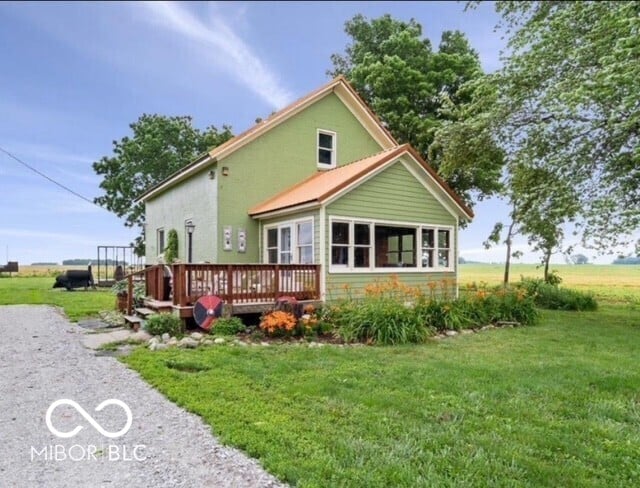 Backyard at 8371 S 600 W, Fairmount, IN