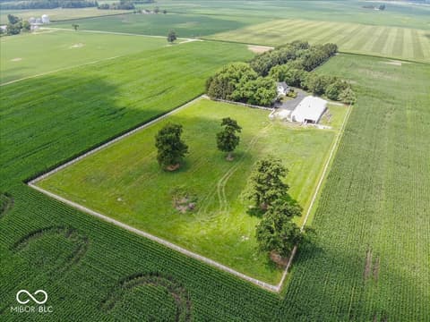 Aerial view at 7147 S County RD 130 Road W, Frankfort, IN