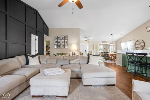 Photo of 601 E Quail Ridge Drive, Westfield, IN