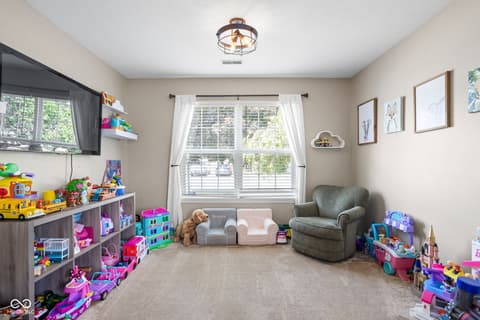 Photo of 601 E Quail Ridge Drive, Westfield, IN