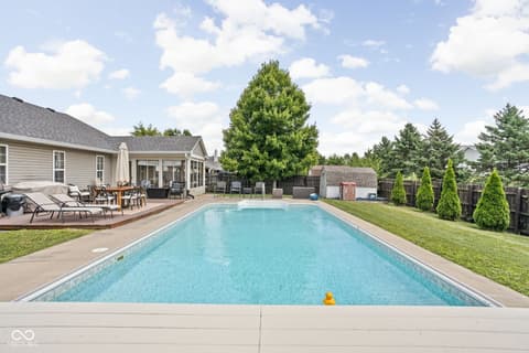Photo of 601 E Quail Ridge Drive, Westfield, IN