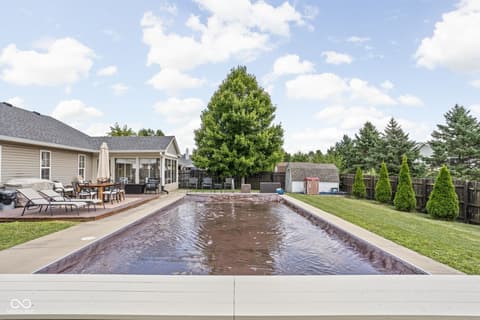 Photo of 601 E Quail Ridge Drive, Westfield, IN