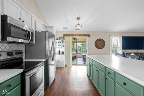 Photo of 601 E Quail Ridge Drive, Westfield, IN