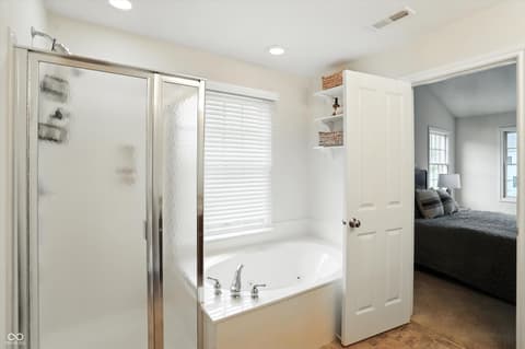 Photo of 12910 Ives Way, Carmel, IN