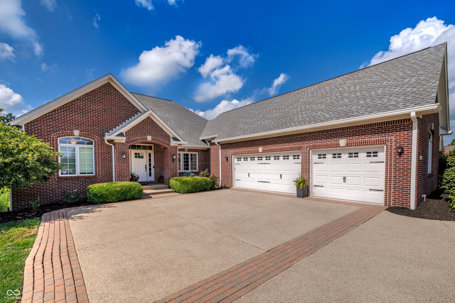 Photo of 16483 Valhalla Drive, Noblesville, IN