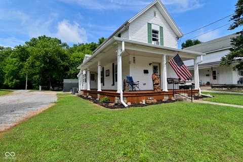 127 N 8th Street