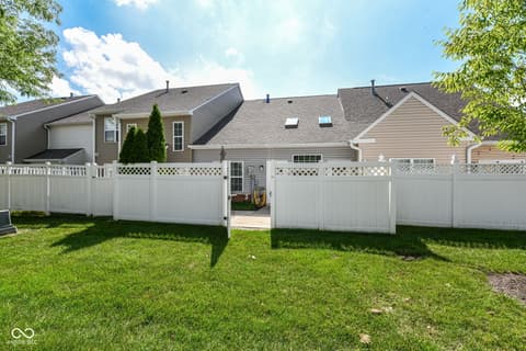 Photo of 461 Dekalb Drive, Westfield, IN