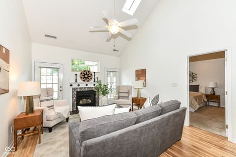 Photo of 461 Dekalb Drive, Westfield, IN